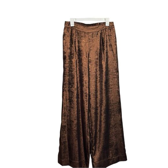 A new day Womens Metallic Bronze Set Size L/M Feminine Holiday Comfy Soft - Picture 3 of 14